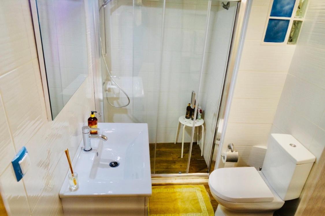 Piraeus Blue Grand Suite Di Giorgio 10 Mins From The Port. Kültér fotó
